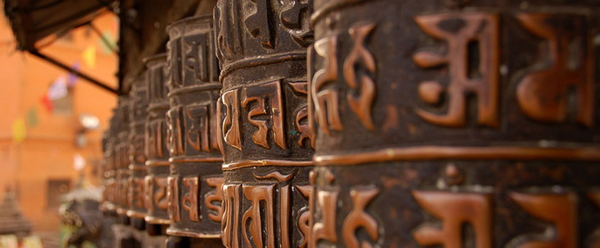 Tibetiečiai suka mantrų malūnus siųsdami pasauliui palinkėjimus